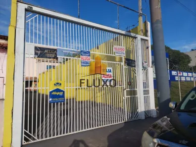 Sala Comercial para alugar, 213m² no Centro, Bauru