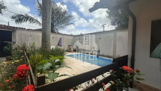 Casa com 4 Quartos à venda, 233m² no Serra Grande, Niterói