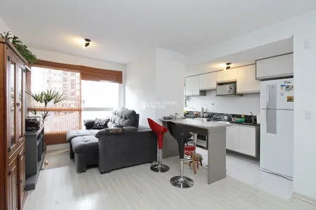 Apartamento com 2 Quartos à venda, 59m² no Passo da Areia, Porto Alegre