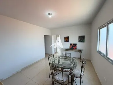 Apartamento com 3 Quartos para alugar, 55m² no Santa Mônica, Uberlândia