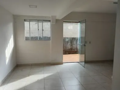 Casa com 3 Quartos para alugar, 80m² no Vale do Sol, Nova Lima