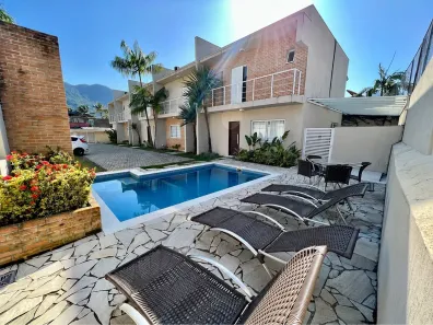 Casa de Condomínio com 3 Quartos à venda, 88m² no Maresias, São Sebastião