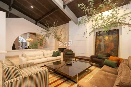 Casa com 4 Quartos à venda, 707m² no Água Verde, Curitiba