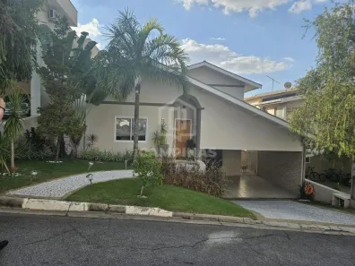 Casa de Condomínio com 3 Quartos para alugar, 230m² no Bosque, Vinhedo