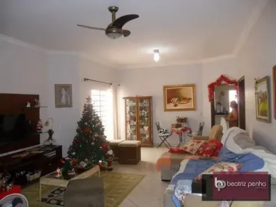 Casa com 3 Quartos à venda, 216m² no Parque São Miguel, São José do Rio Preto
