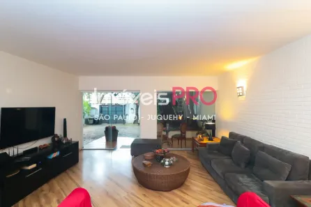 Sobrado com 5 Quartos para venda ou aluguel, 467m² no Campo Belo, São Paulo