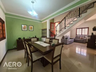 Casa com 4 Quartos à venda, 235m² no Jardim América, Bauru