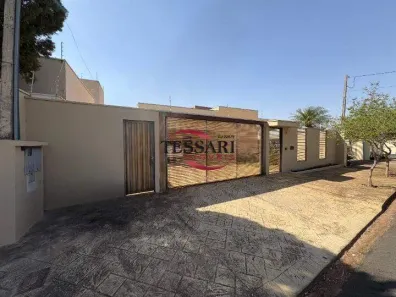 Casa com 3 Quartos à venda, 198m² no Universitário, São José do Rio Preto