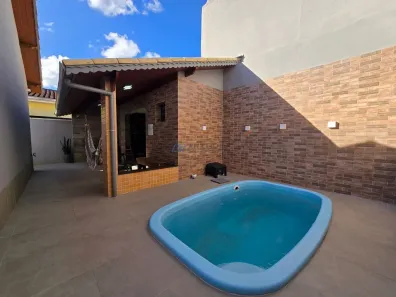 Casa com 3 Quartos à venda, 185m² no Maracanã, Praia Grande
