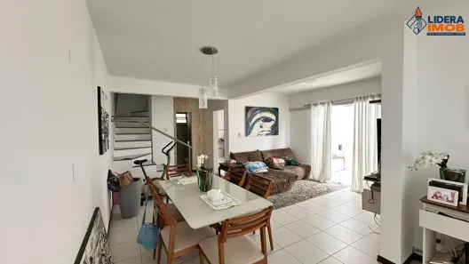 Casa de Condomínio com 3 Quartos à venda, 180m² no Brasília, Feira de Santana