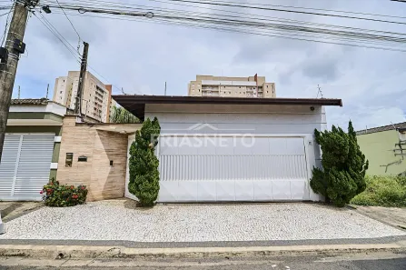 Casa com 3 Quartos à venda, 264m² no Parque Conceição, Piracicaba