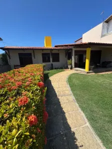 Casa com 3 Quartos à venda, 380m² no Capim Macio, Natal