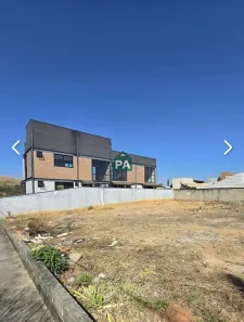 Lote/Terreno à venda, 300m² no Loteamento Jardim Nova Europa, Poços de Caldas