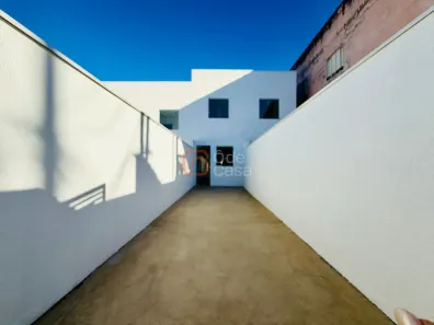 Casa com 2 Quartos à venda, 60m² no Jardim Leblon, Belo Horizonte
