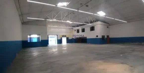 Galpão/Depósito/Armazém à venda, 1000m² no Vila Carmosina, São Paulo
