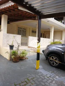 Casa com 3 Quartos para alugar, 270m² no Engenho Velho de Brotas, Salvador