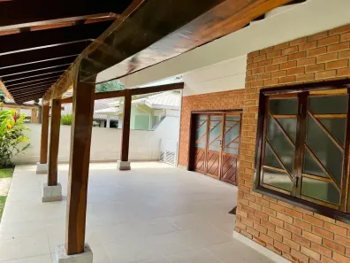 Casa de Condomínio com 5 Quartos à venda, 256m² no Park Imperial, Caraguatatuba