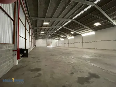 Galpão/Depósito/Armazém para alugar, 1400m² no Passa Vinte, Palhoça
