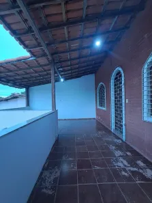 Casa com 2 Quartos para alugar, 78m² no Perocão, Guarapari