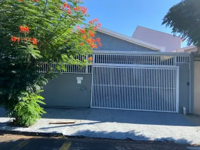 Casa com 3 Quartos à venda, 215m² no Jardim Pinheiros (Vila Xavier), Araraquara