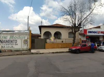 Casa com 5 Quartos à venda, 710m² no São Geraldo, Sete Lagoas
