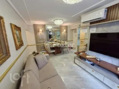 com 2 Quartos à venda, 61m² no Centro, Florianópolis