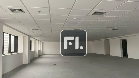Sala Comercial para alugar, 350m² no Várzea da Barra Funda, São Paulo