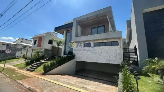 Casa com 5 Quartos à venda, 333m² no Jardins Porto, Senador Canedo