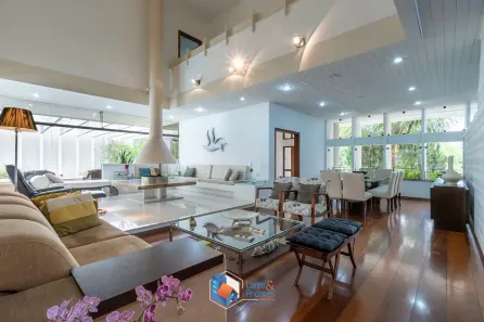 Casa com 5 Quartos à venda, 713m² no Vila São Francisco, São Paulo