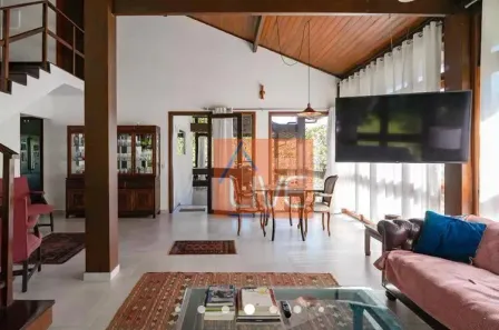 Casa de Condomínio com 5 Quartos à venda, 343m² no Itacoatiara, Niterói