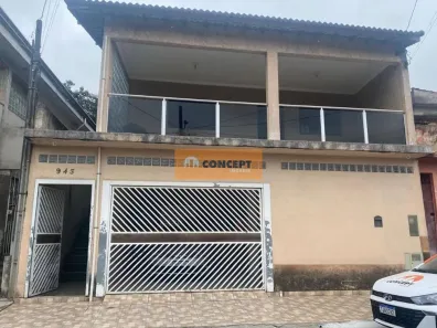 Sobrado com 2 Quartos à venda, 194m² no Jardim Revista, Suzano