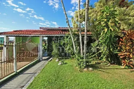 Casa com 3 Quartos à venda, 190m² no Estância Balneária Maria Helena Novaes, Peruíbe