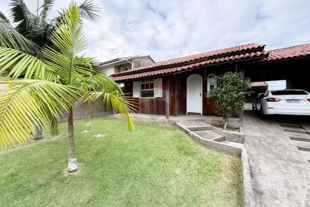 Casa com 3 Quartos à venda, 73m² no Monte Castelo, Tubarão