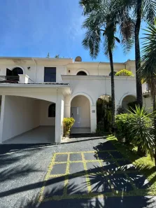 Casa de Condomínio com 3 Quartos à venda, 184m² no Setor Marista, Goiânia