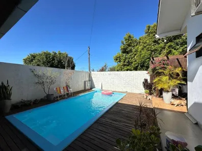 Casa com 3 Quartos à venda, 154m² no Universitário, Cascavel