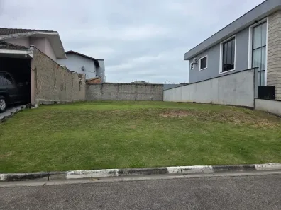 Lote/Terreno à venda, 330m² no Loteamento Villa Branca, Jacareí