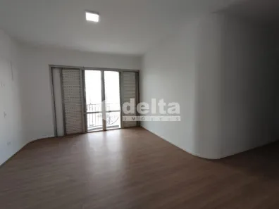 Apartamento com 3 Quartos à venda, 154m² no Centro, Uberlândia