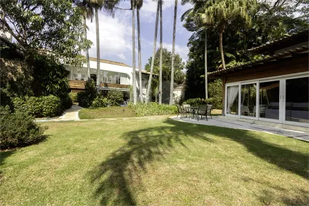 Casa com 4 Quartos à venda, 1700m² no Cidade Jardim, São Paulo