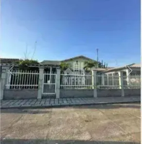 Casa com 3 Quartos para alugar, 227m² no Centro, Maricá