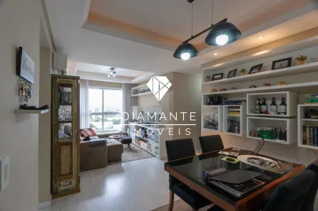 Apartamento com 3 Quartos à venda, 72m² no Cavalhada, Porto Alegre