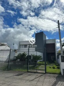 Casa com 3 Quartos à venda, 190m² no Centro, Pelotas