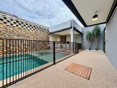 Sobrado com 3 Quartos à venda, 224m² no Jardim Montecatini, Londrina