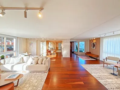 Apartamento com 3 Quartos à venda, 240m² no Moinhos de Vento, Porto Alegre