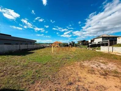 Lote/Terreno à venda, 600m² no Condomínio Residencial Colinas do Paratehy, São José dos Campos