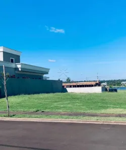 Lote/Terreno à venda, 550m² no Carimã, Foz do Iguaçu