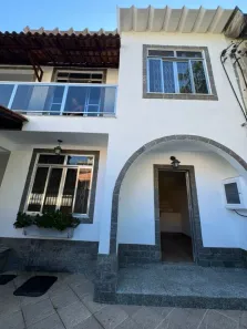 Casa com 4 Quartos à venda, 200m² no Parque Anchieta, Rio de Janeiro