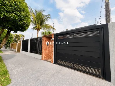 Casa com 3 Quartos para alugar, 140m² no Jardim Dias I, Maringá