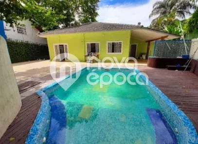 Casa com 4 Quartos à venda, 245m² no Cosme Velho, Rio de Janeiro
