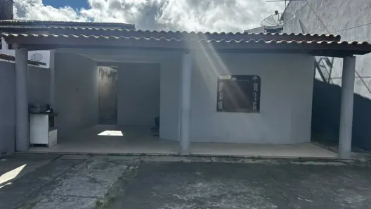 Casa com 3 Quartos à venda, 180m² no Gabriela, Feira de Santana