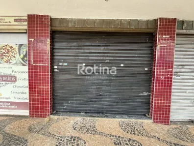 Ponto Comercial para alugar, 35m² no Nossa Senhora Aparecida, Uberlândia
